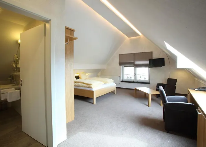 Weingut Matthias Dostert / Culinarium * Nittel